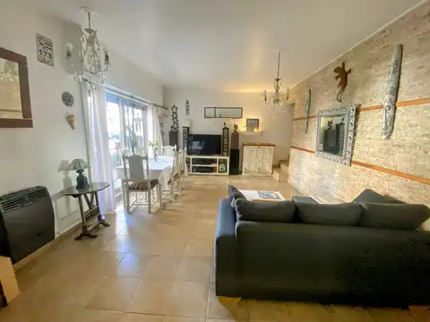 Depto Tipo Casa en Venta en Caballito, USD 259.900