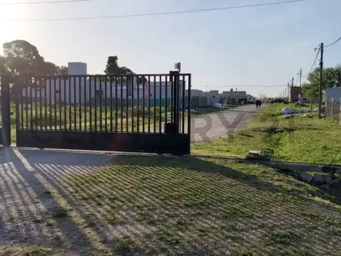 Terreno en venta, Barrio Aires de Arana 630 y 135 Lote 43