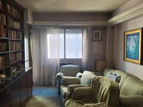 Departamento en venta - 3 Dormitorios 2 Baños - Puerto Madero