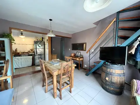 Depto Tipo Casa en Venta de 2 dormitorios