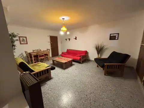 Departamento 2 amb zona playa Necochea, c/ cochera