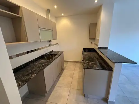 PH 3 amb al frente a estrenar ,1er piso por escalera sin exp