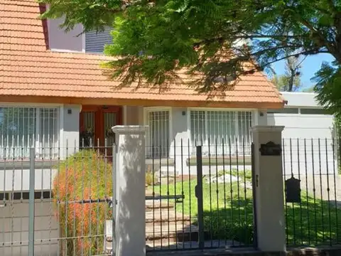 Casa en Venta en Ciudad Jardin Del Palomar, USD 680.000