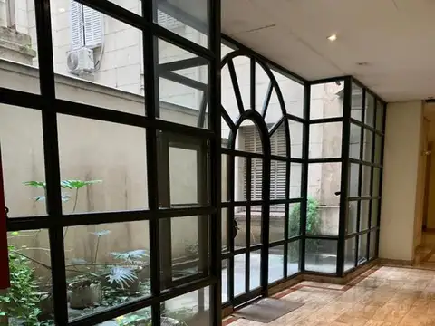 Oficina - Microcentro . 264M2  3 AREAS DE TRABAJO/  FRENTE/  3 DEPACHOS AL FTE