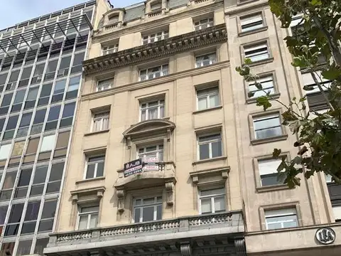 HIPOLITO YRIGOYEN  400  SORPRENDENTE /VISTA/ UNICO