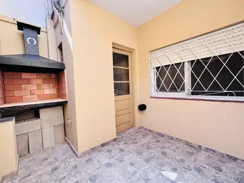 Depto Tipo Casa 3 ambientes con 1 baño