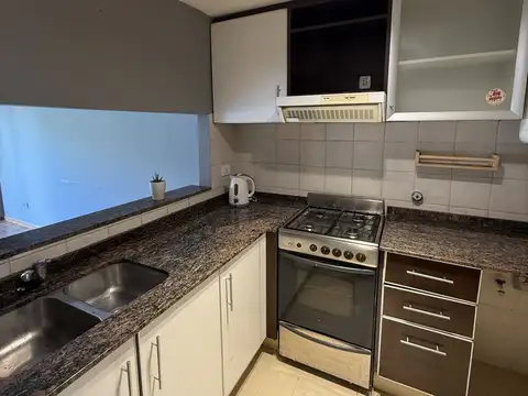 Departamento en Alquiler en Villa del Parque, $ 650.000