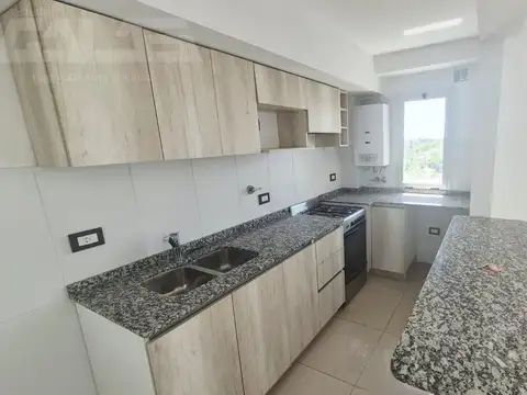 Departamento en Alquiler en Ituzaingo, $ 800.000