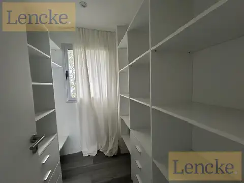 Departamento en Alquiler con 1 cocheras