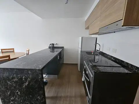 Departamento en Alquiler en Colegiales, USD 700