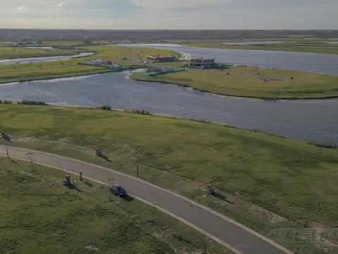BARRIO AMARRAS, PUERTOS/ ESCOBAR