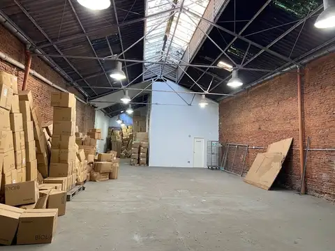 DEPOSITO VENTA SAN CRISTOBAL 400M2 