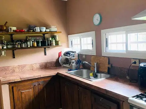 Casa en Venta con 3 cocheras