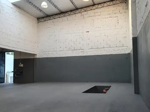 Depósito en Venta