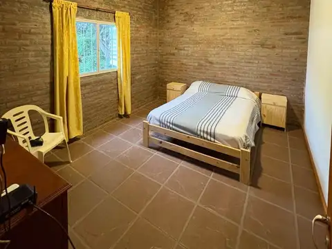 Urunday y Los Gorriones, Arroyo leyes 100