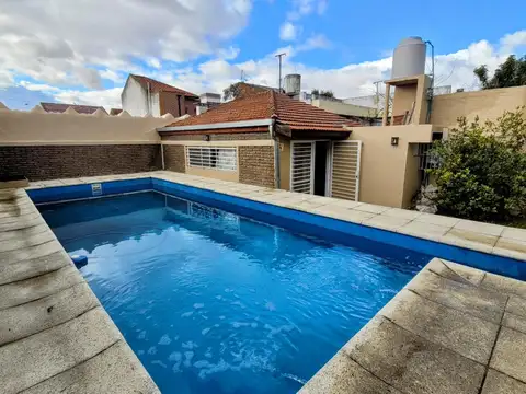 VENTA CASA DE TRES AMBIENTES EN WILDE