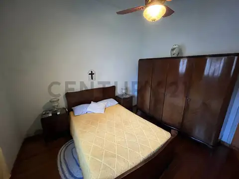 VENTA CASA 3 AMBIENTES EN VILLA MAIPU SAN MARTIN CON COCHERA