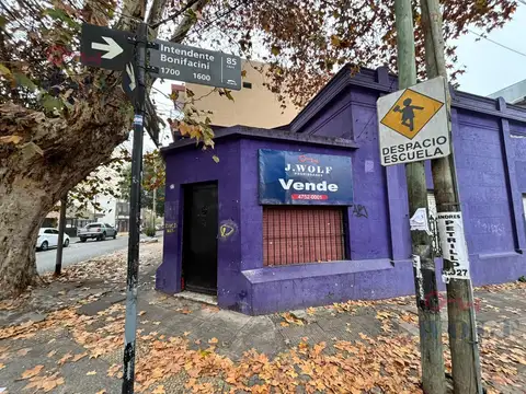 Local en Venta 60 años