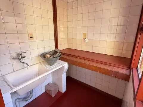 Depto Tipo Casa en Venta 40 años