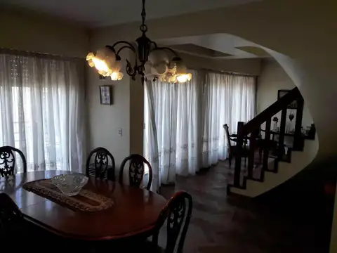 Departamento Semi piso con terraza privada  en venta en Wilde, Avellaneda GBA