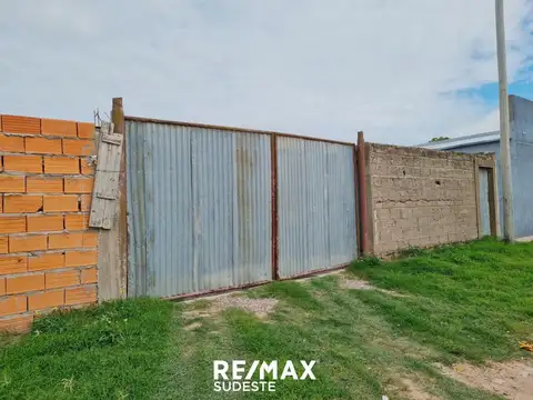 VENTA. LOTE EN ESQUINA DE 715 m2. CNEL. DORREGO