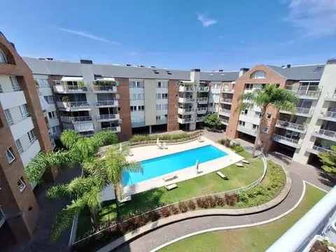 Venta departamento duplex  en San Isidro Central