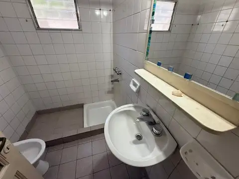 Casa 2 ambientes con 1 baño