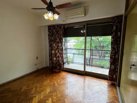Departamento en Alquiler en Floresta Norte, $ 900.000