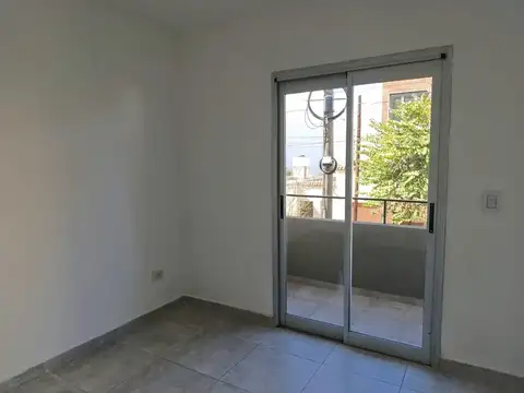 Departamento 1 dorm. c/ balcon en B° Gral. Paz