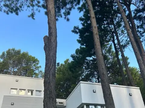 Casa en venta en Pinamar De las musas 1400