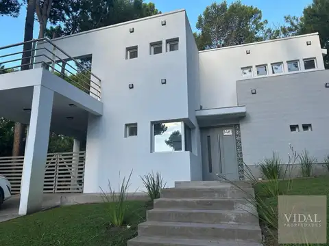 Casa en Venta al Este