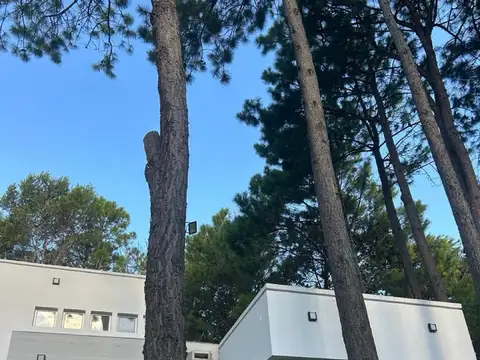 Casa en venta en Pinamar De las musas 1400