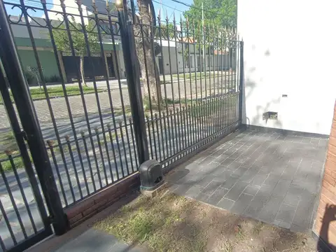 Casa en Venta en Banfield, USD 239.999