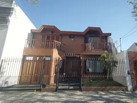 Talcahuano al 800