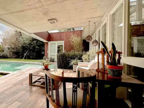 VENTA CASA 5 AMBIENTES PILETA BOSQUE PERALTA RAMOS