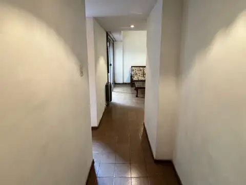 Departamento en Alquiler 42 años