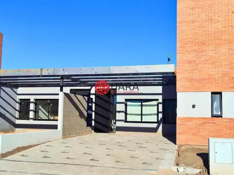 Duplex en Planta Baja - Prados de Manantiales