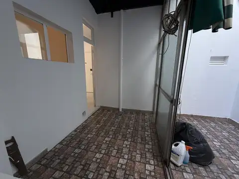 Depto Tipo Casa 2 ambientes con 1 baño