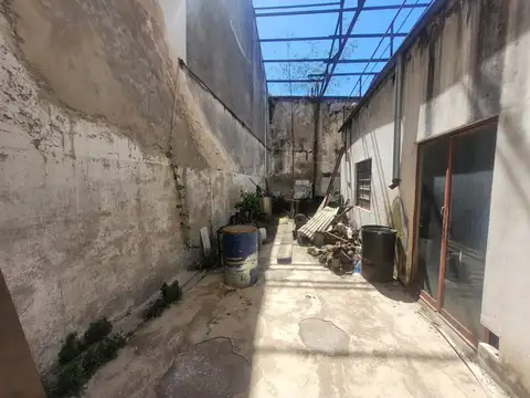 Galpon en Venta en Constitucion, USD 145.000