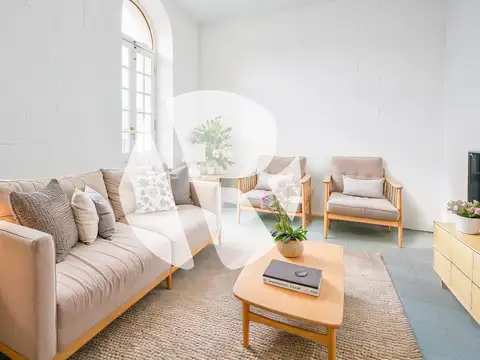 Retasado Venta de Piso en San Nicolás - 157 m² Apto Profesional!