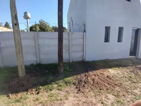 Casa en Venta en Francisco Alvarez, USD 85.000