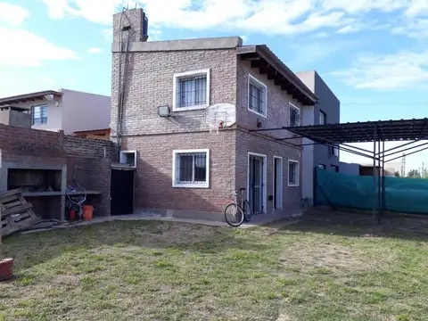 Tierra de Sueños 2, calle Milstein, dúplex 1 dormitorio.