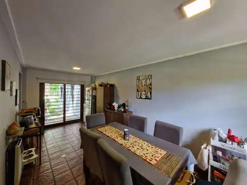 CASA EN VENTA LONGCHAMPS 5 AMB APTO CREDITO