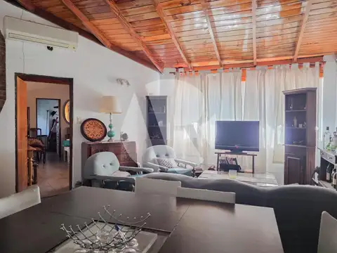 Casa en Venta en Paso del Rey, USD 99.000