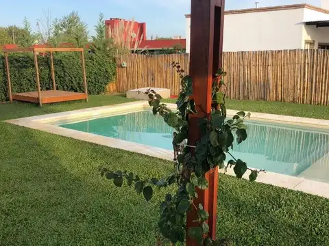 Terreno en Venta en Roldan, USD 62.500