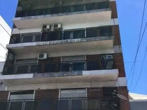 Departamento En Venta En Liniers