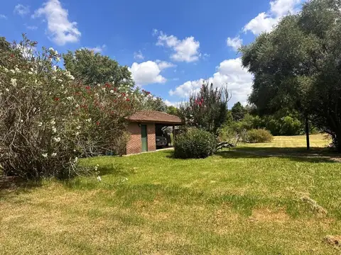 Casa 3 ambientes con 2 baños