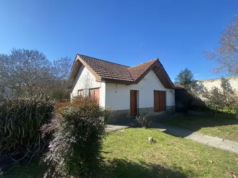 Casa en Venta - 168bis e/ 518 y 519, Melchor Romero