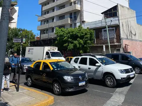 Avenida Mosconi 2151 , Piso 1