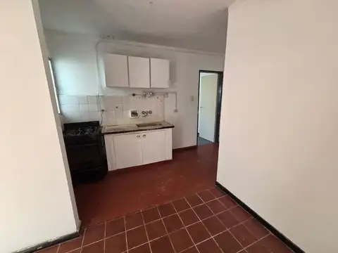 Depto Tipo Casa en Alquiler de 2 ambientes